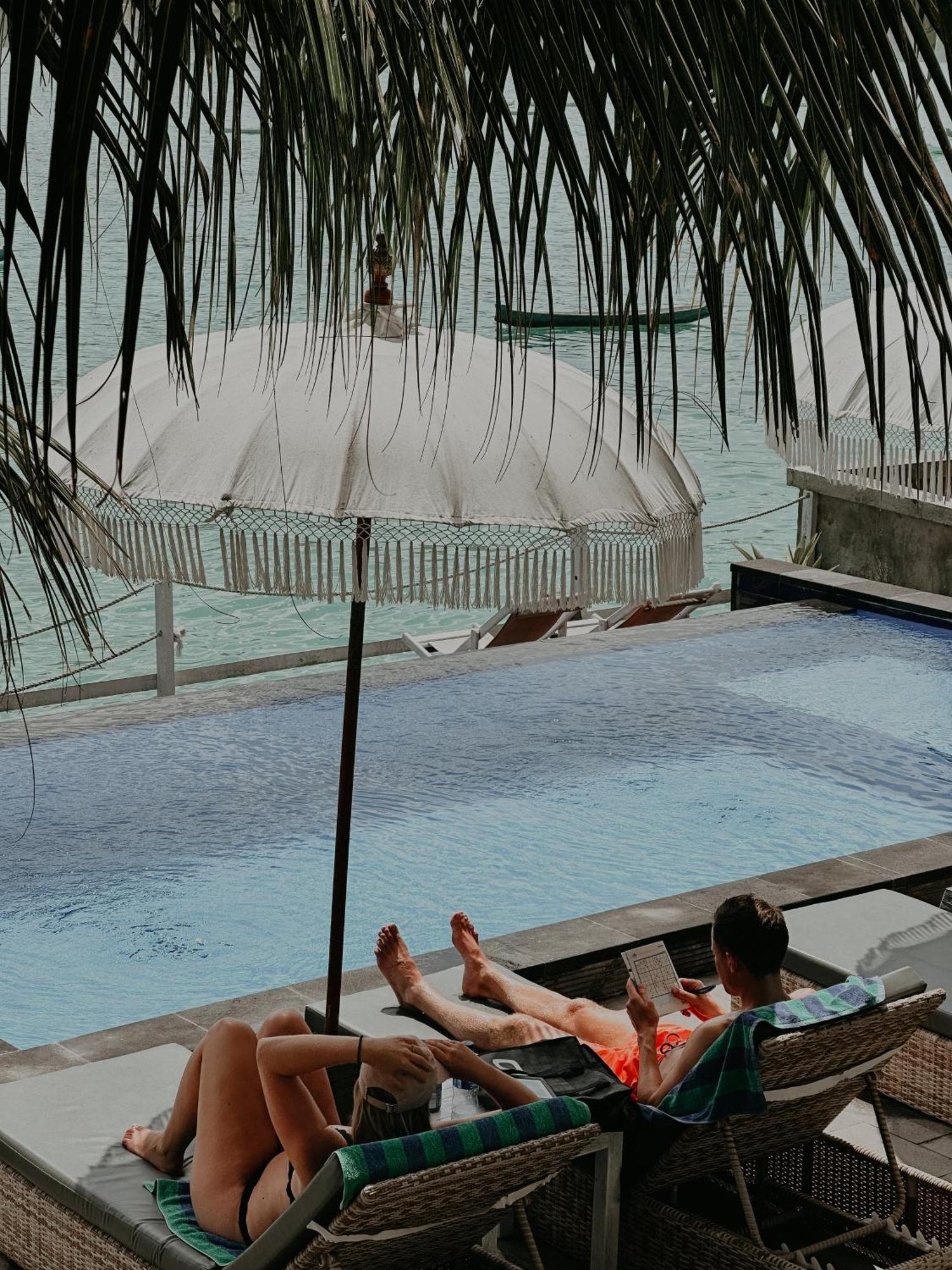 Aurora Beach View Lembongan Exterior foto